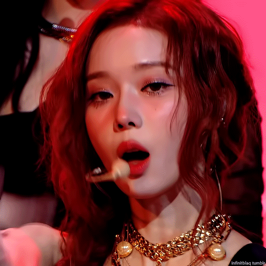 Kpop Idols Tournament (GIFS) - 1
